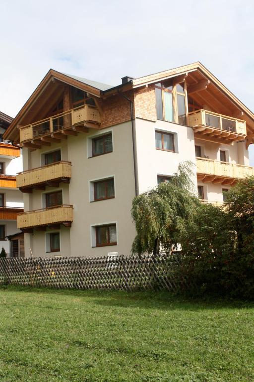 Doff-Sotta Appartements Sankt Anton am Arlberg Extérieur photo